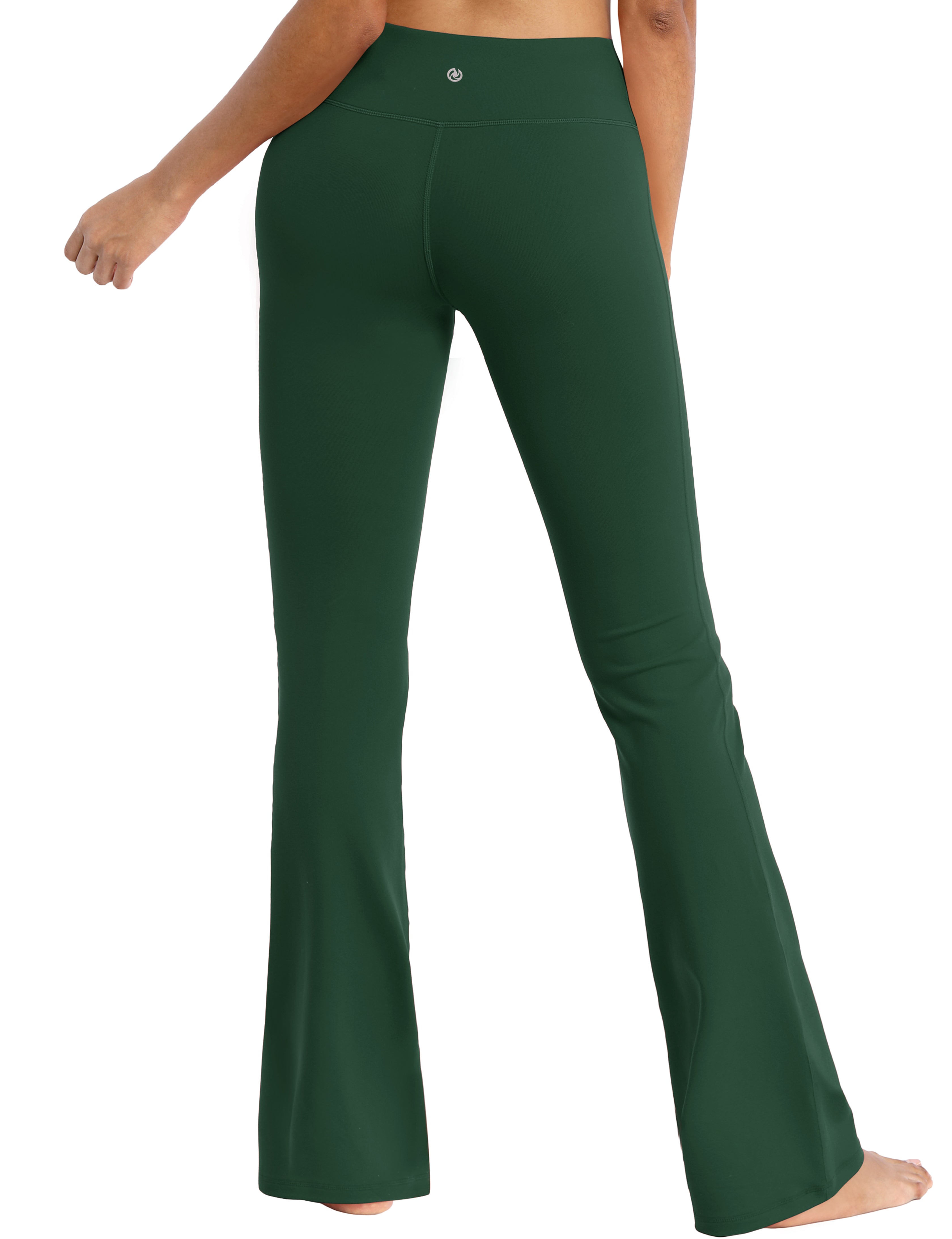 Cotton Nylon Bootcut Leggings olivegreen 87%Nylon/13%Spandex (Super soft, cotton feel , 280gsm) Fabric doesn't attract lint easily 4-way stretch No see-through Moisture-wicking Inner pocket Four lengths