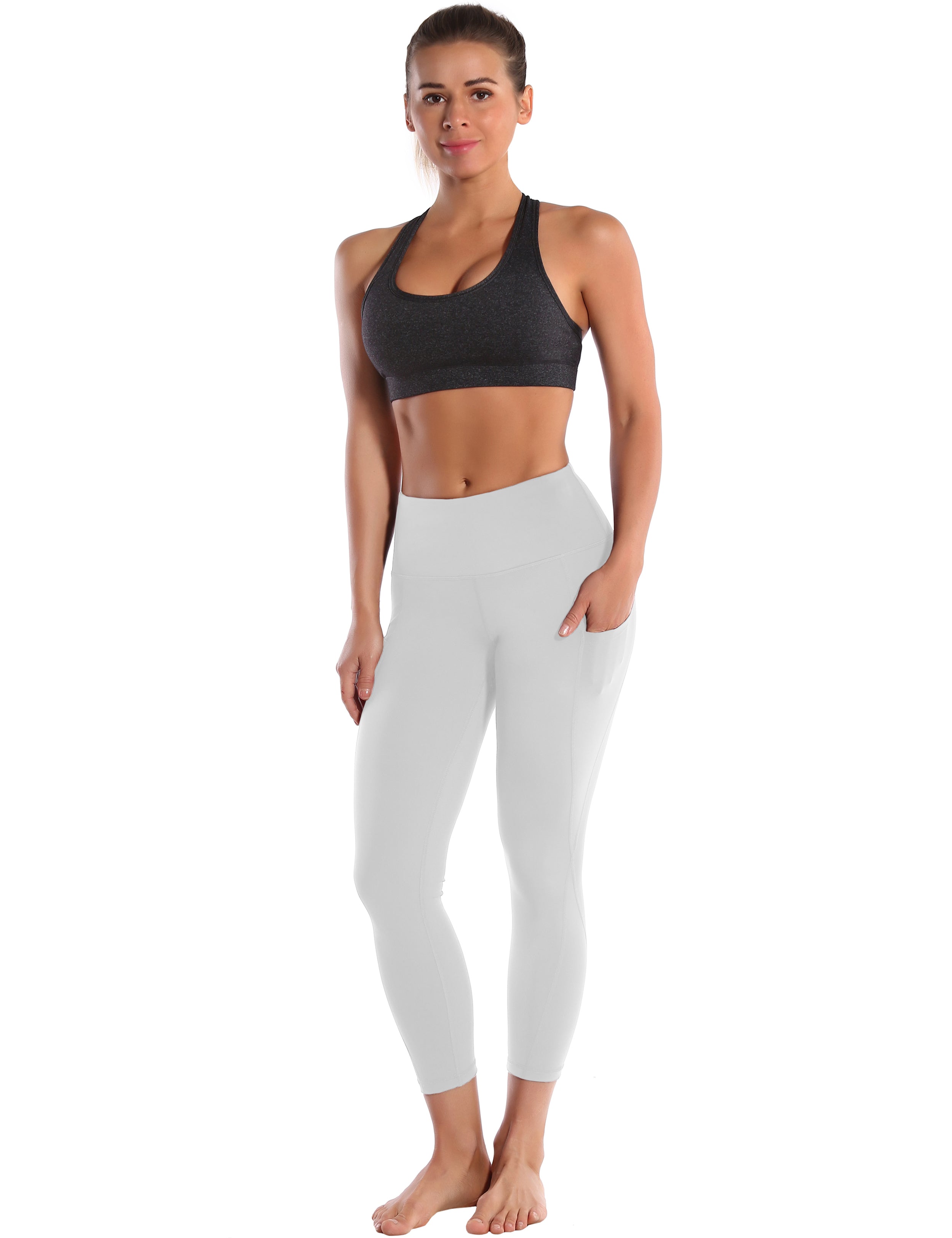 22" High Waist Side Pockets Capris lightgray 75%Nylon/25%Spandex Fabric doesn't attract lint easily 4-way stretch No see-through Moisture-wicking Tummy control Inner pocket