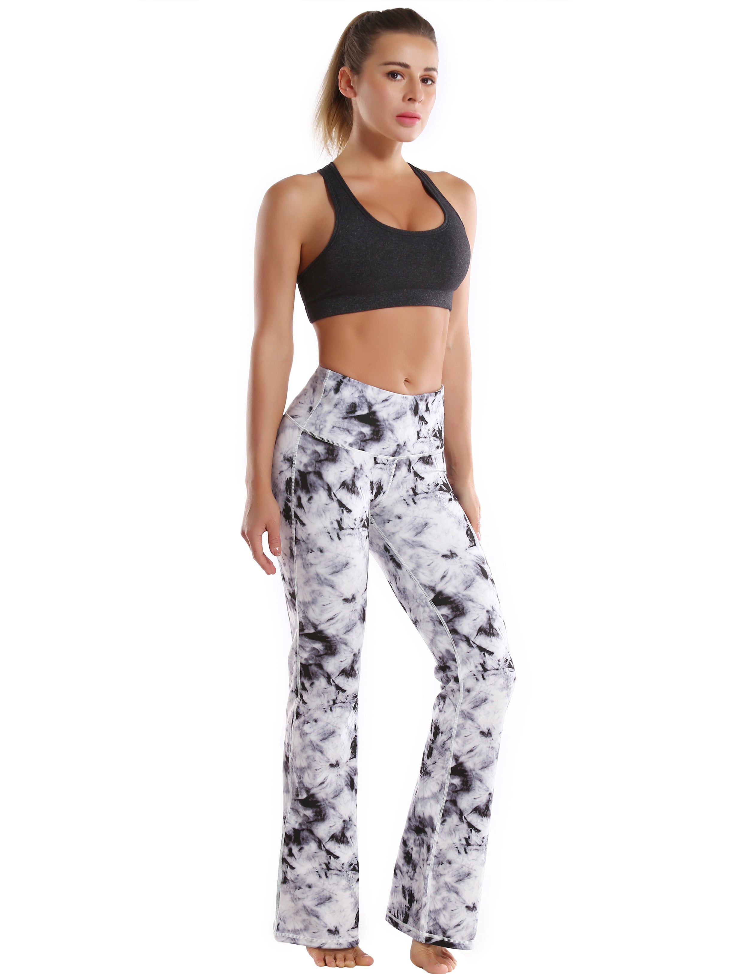 High Waist Printed Bootcut Leggings Black Dandelion 78%Polyester/22%Spandex Fabric doesn't attract lint easily 4-way stretch No see-through Moisture-wicking Tummy control Inner pocket Five lengths