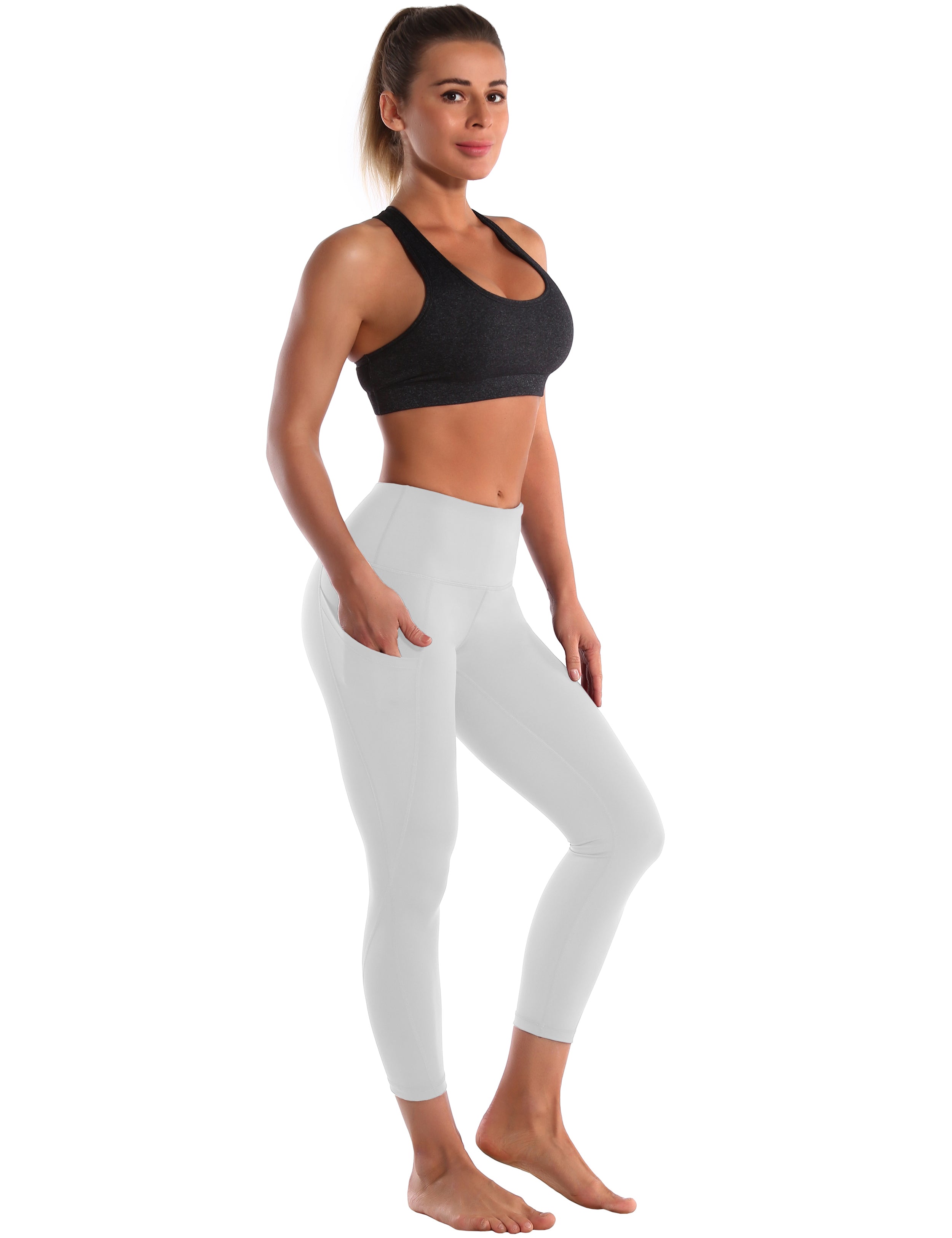 22" High Waist Side Pockets Capris lightgray 75%Nylon/25%Spandex Fabric doesn't attract lint easily 4-way stretch No see-through Moisture-wicking Tummy control Inner pocket