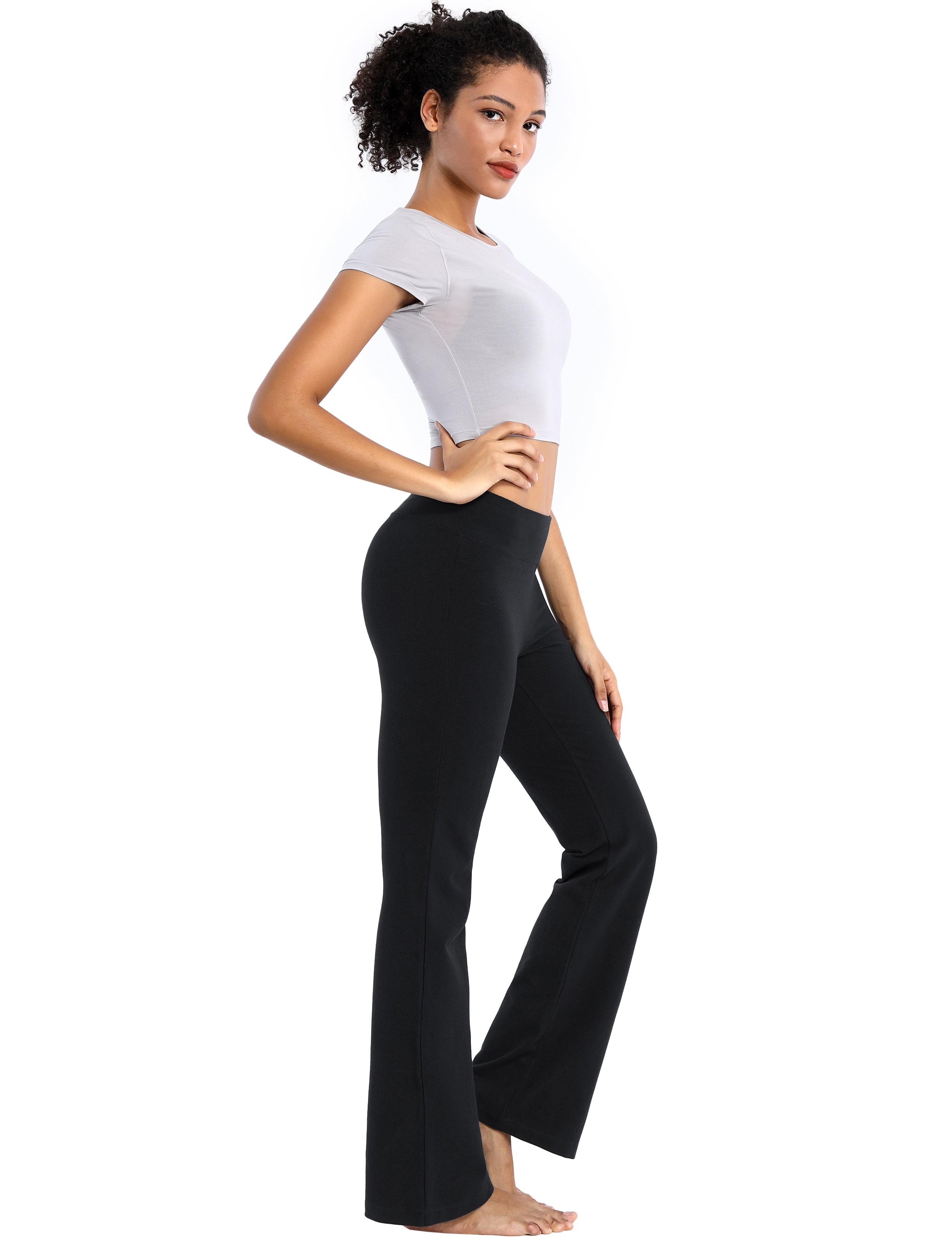 Cotton Bootcut Leggings black 90%Cotton/10%Spandex (soft and cotton feel) Fabric doesn't attract lint easily 4-way stretch No see-through Moisture-wicking Inner pocket Four lengths