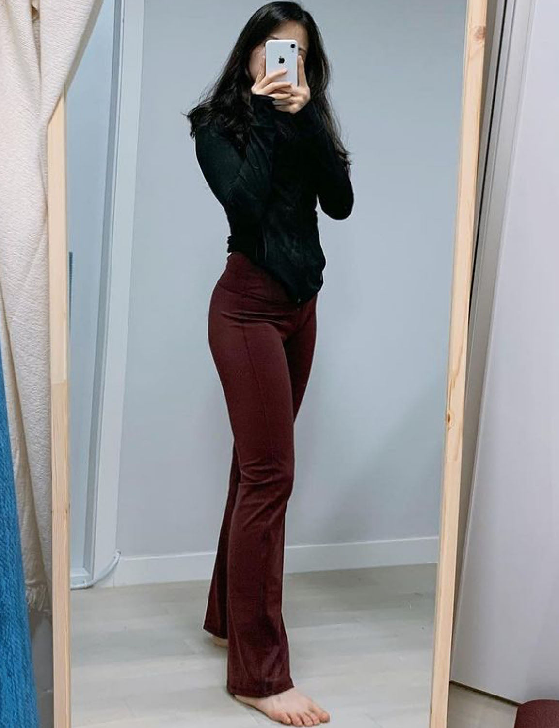 High Waist Bootcut Leggings Mahoganymaroon 75%Nylon/25%Spandex Fabric doesn't attract lint easily 4-way stretch No see-through Moisture-wicking Tummy control Inner pocket Five lengths