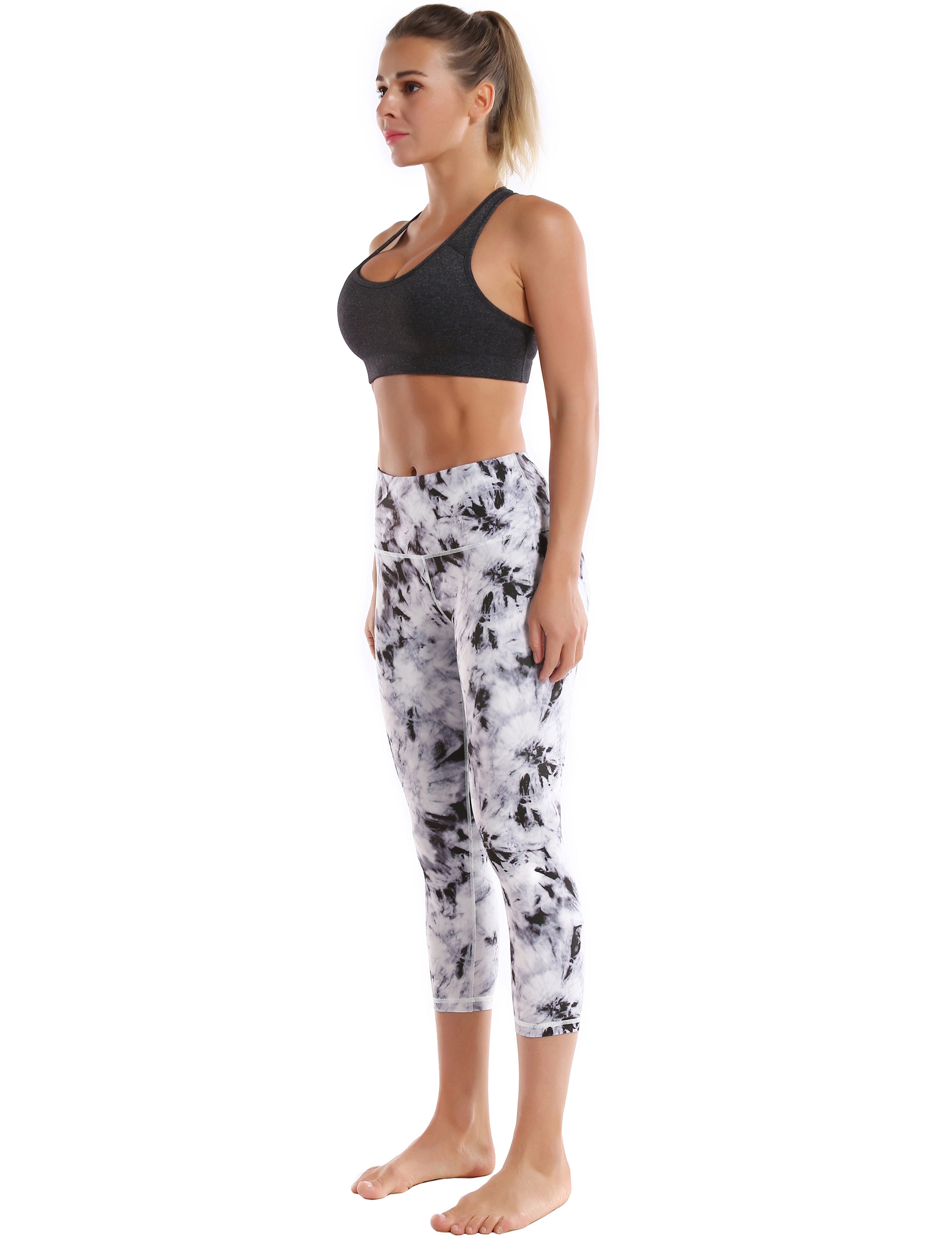 19" High Waist Printed Crop Tight Capris black dandelion_Pilates