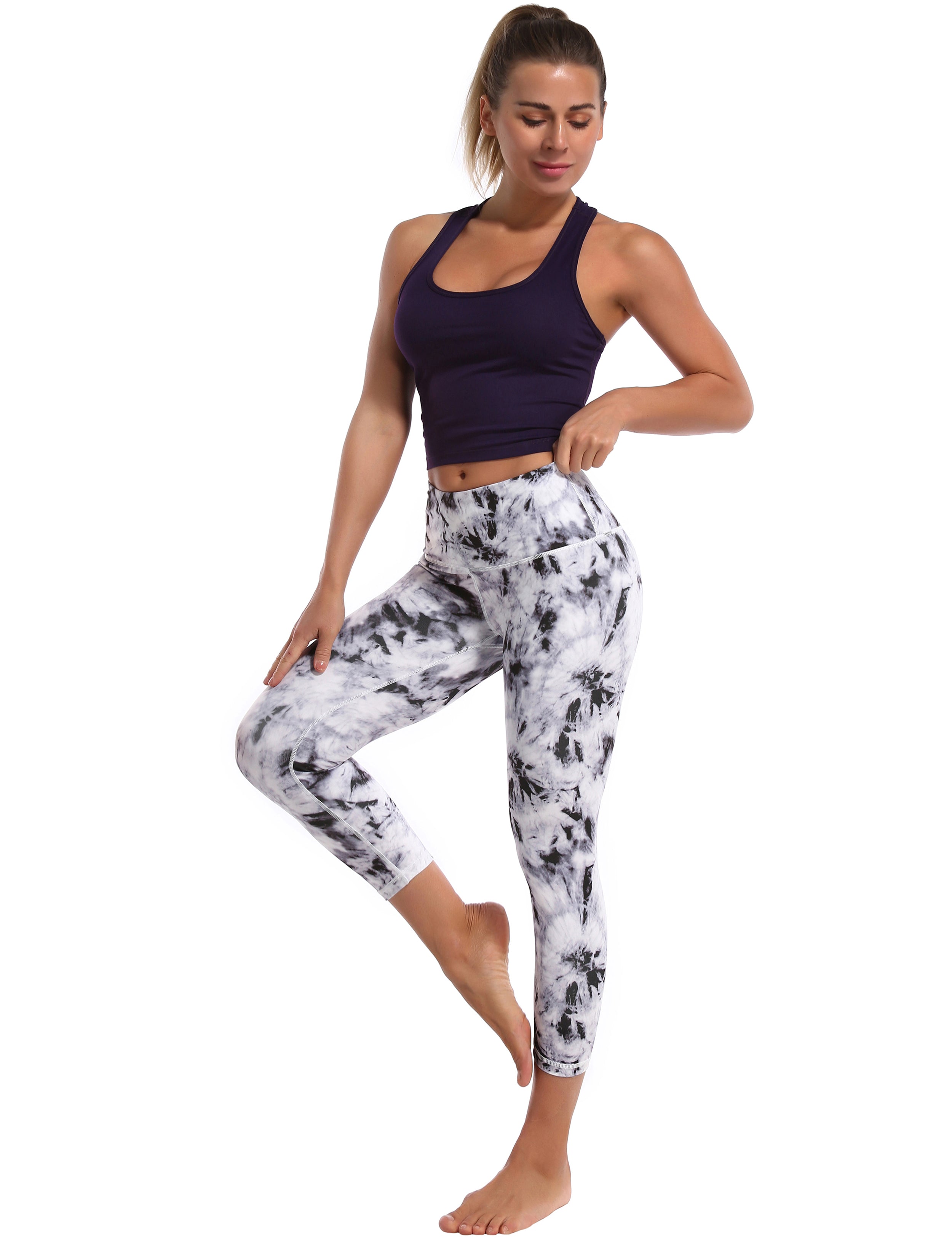 19" High Waist Printed Crop Tight Capris black dandelion_Pilates