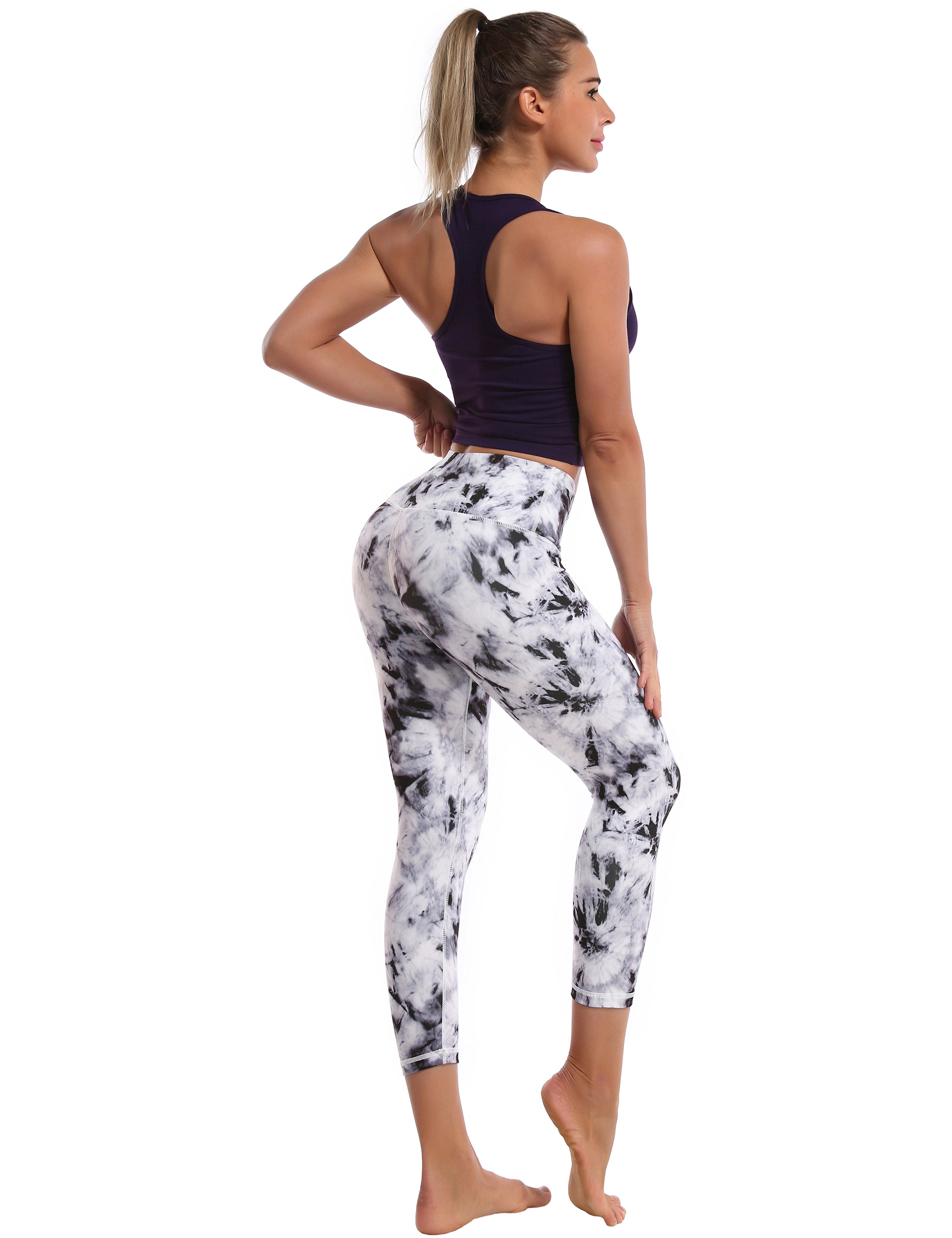 19" High Waist Printed Crop Tight Capris black dandelion_Pilates